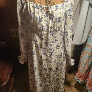 Amazon Long Sleeve Blue Floral Dress